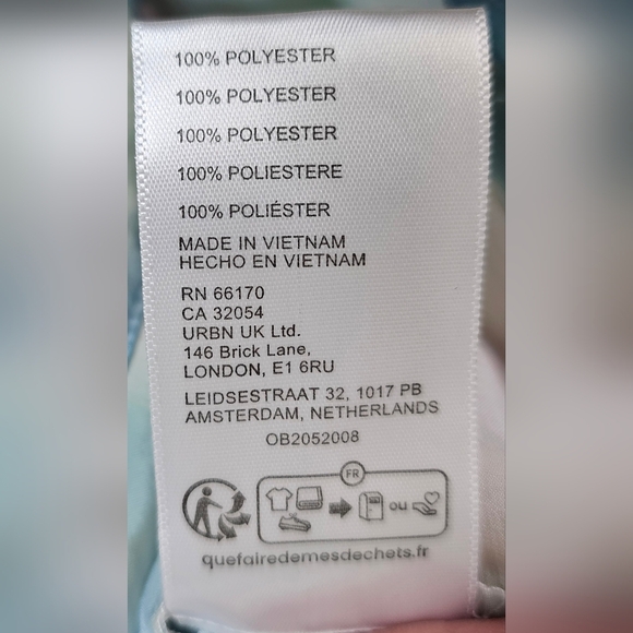 UO Men's Abstract Pattern Satin Short Sleeve Button-Down Shirt Multi Color LARGE - Picture 6 of 6